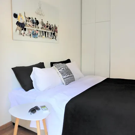 Apartamento Thisio Junior